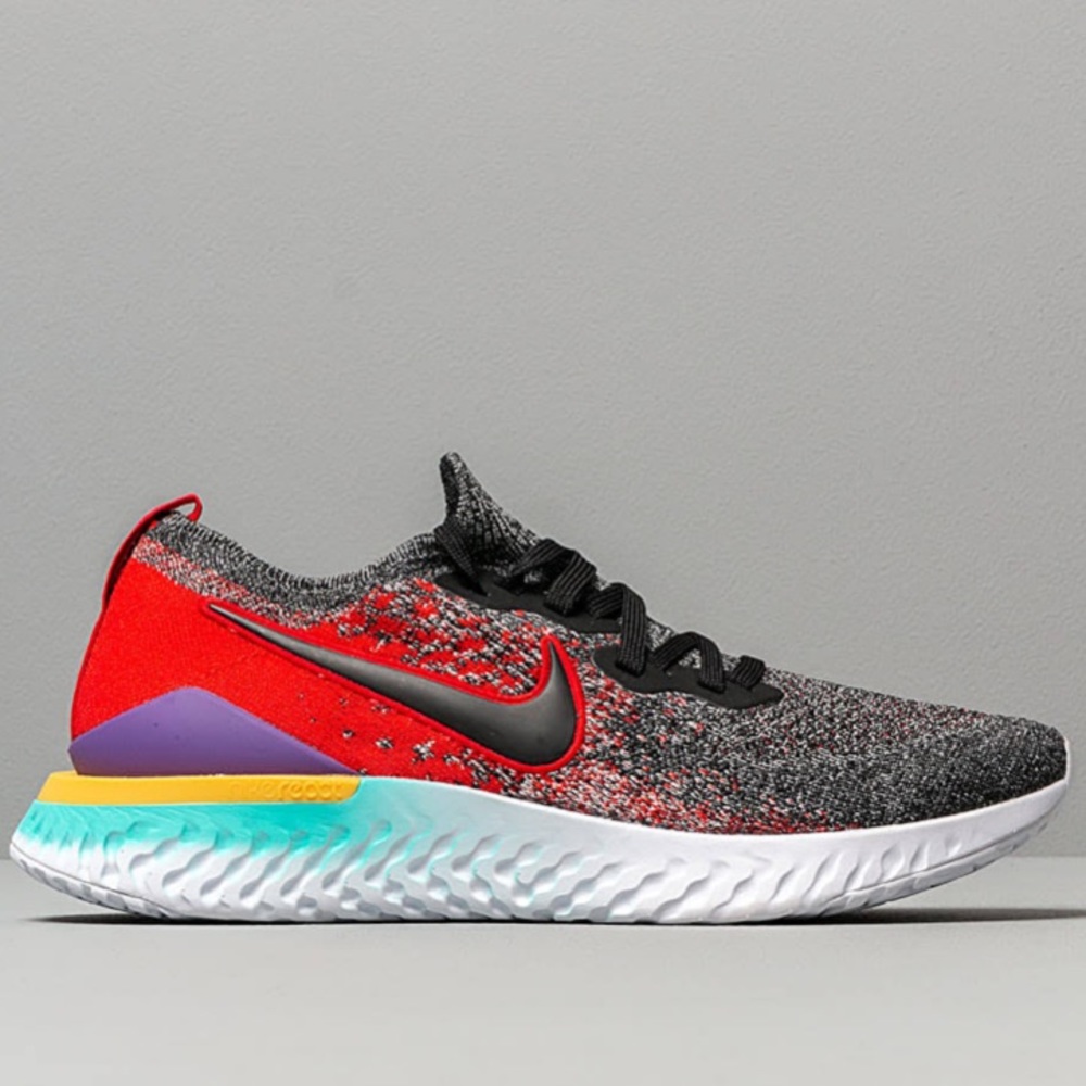 Nike Epic React Flyknit 2 Running Shoe Gray, Red - Picture 2 of 9